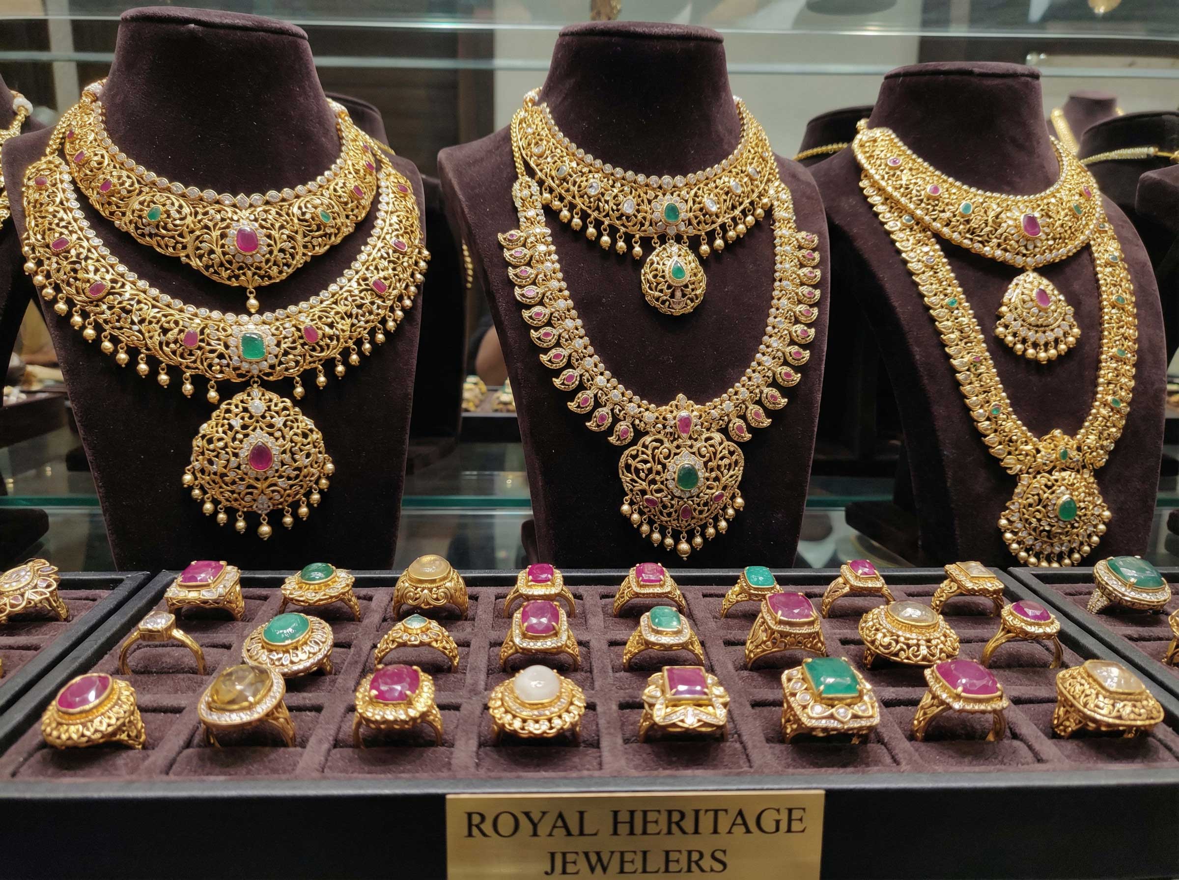 Jewelries